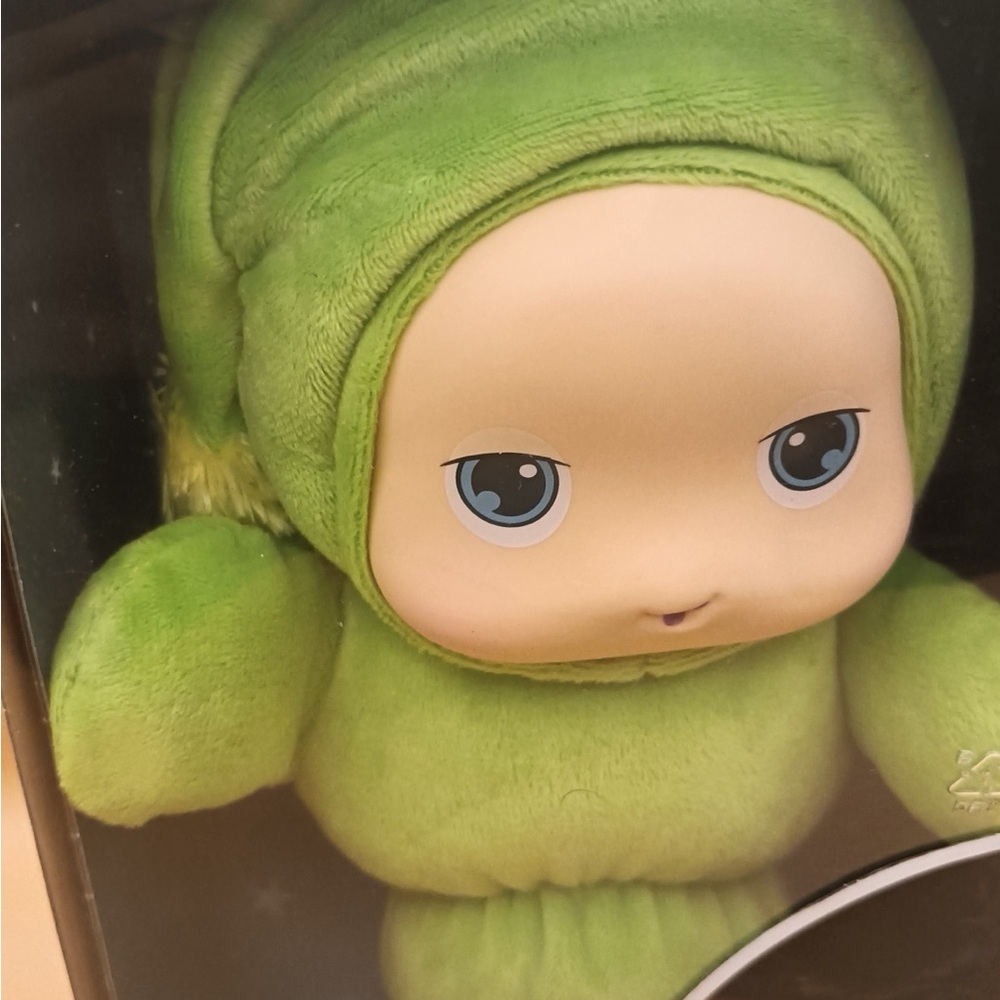 Hasbro Glo Worm Plush - Green and Cream